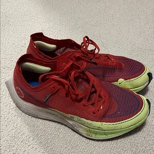 Nike Vaporfly 2 - size 8 - 155 miles